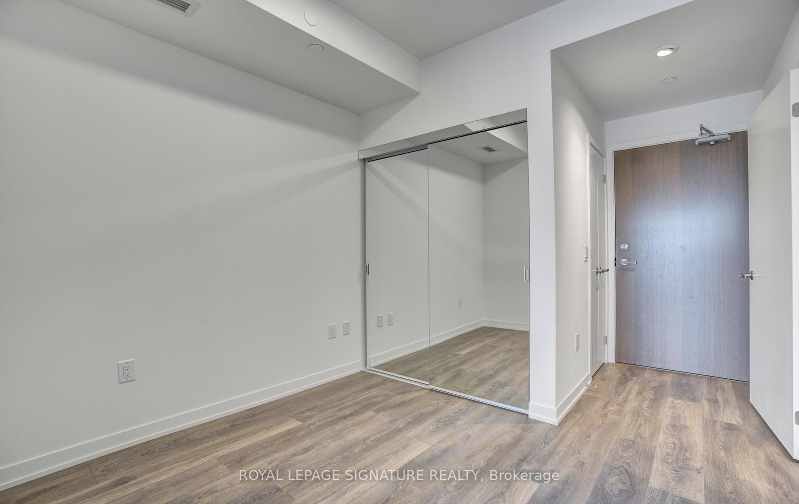 20 Richardson Street • #1006 • Toronto, ON photo 9