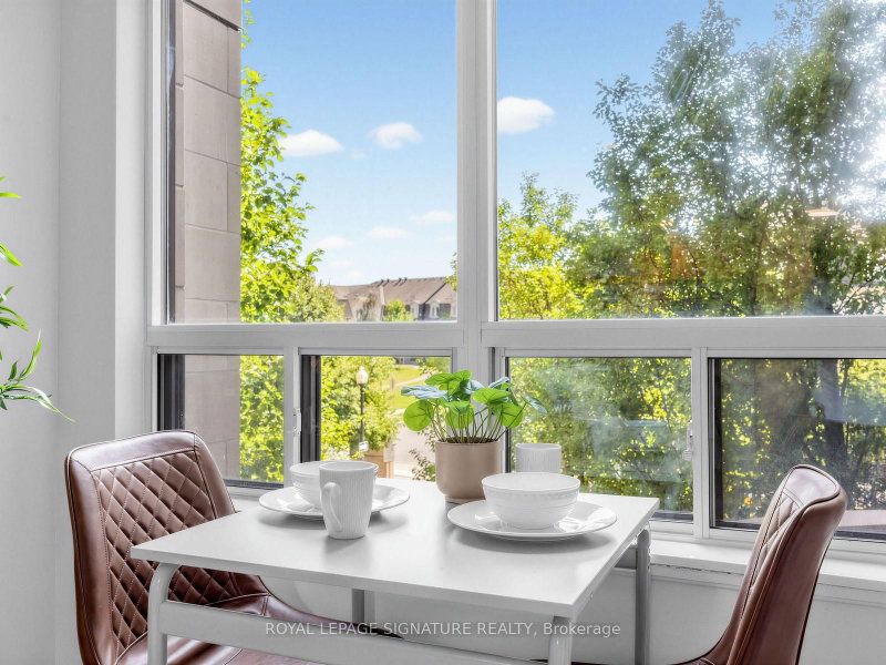 16 Dallimore Toronto,ON M3C 4C4 — Photo 15
