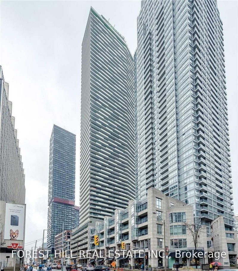 4505 - 2221 Yonge Street