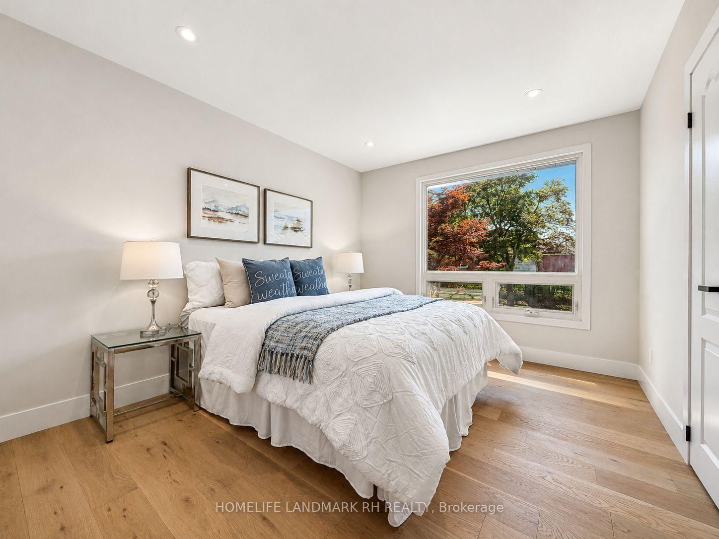 225 Maxome Avenue • Toronto, ON photo 26