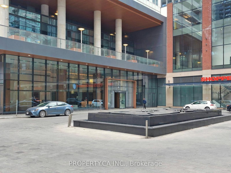 1209 - 17 Bathurst Street