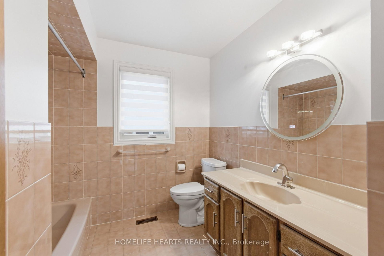 107 Pemberton Avenue • Toronto, ON photo 31