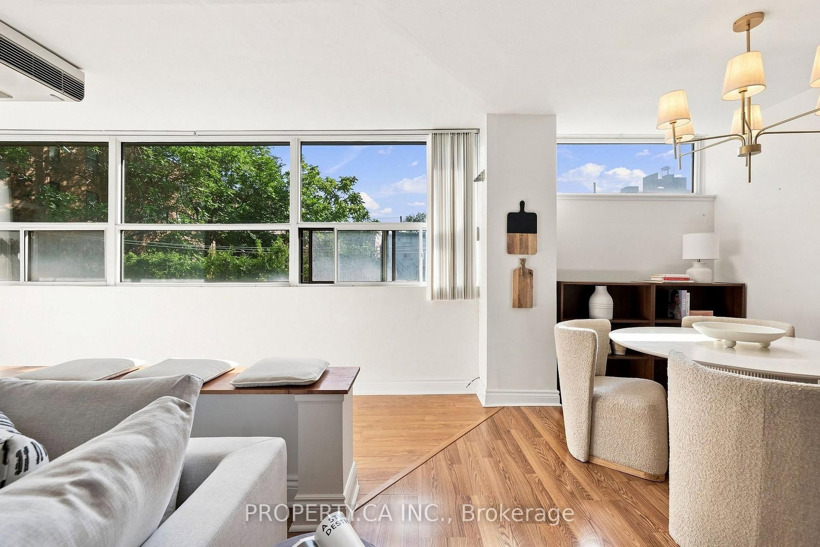 60 Montclair Avenue • #202 • Toronto, ON photo 8