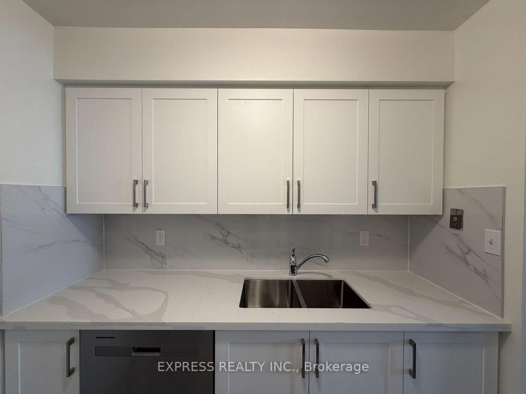 309 - 18 Hillcrest Avenue 3