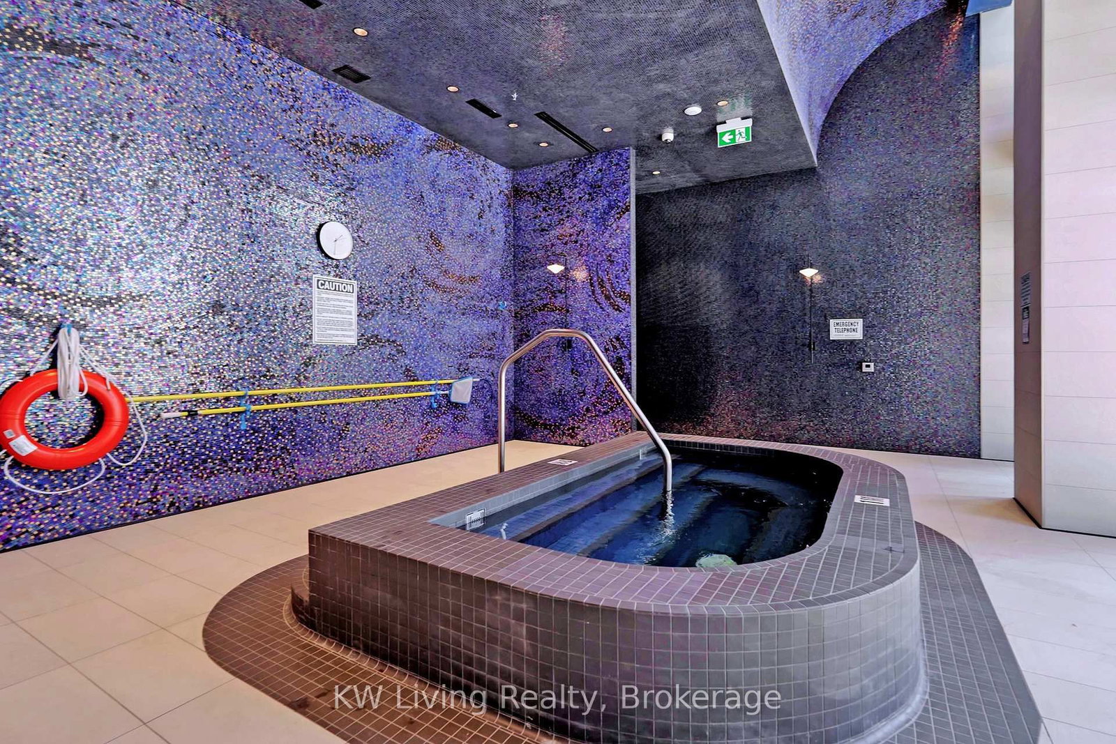 30 Inn on the Park Drive • #1608 • Toronto, ON photo 39