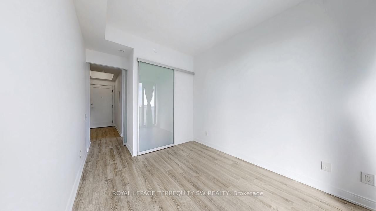 50 Charles Street E • #2712 • Toronto, ON photo 18