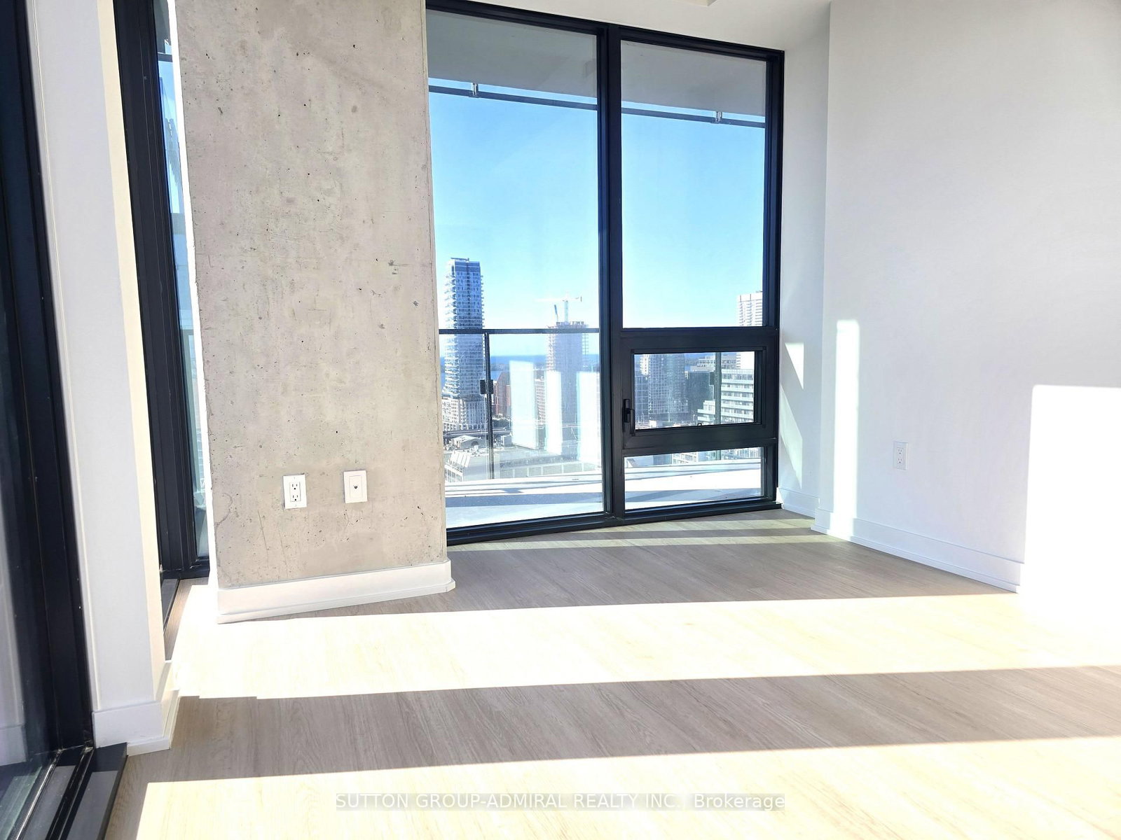 284 King Street E • #2202 • Toronto, ON photo 11