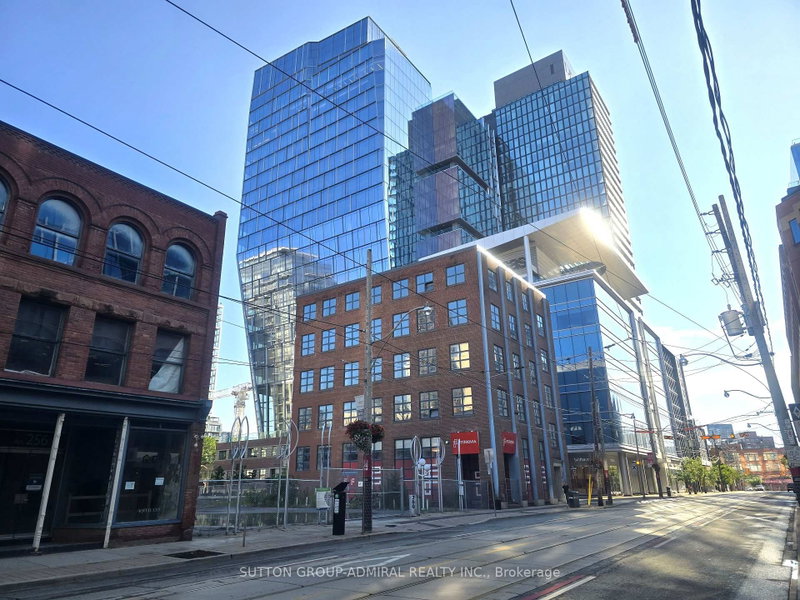 2202 - 284 King Street E