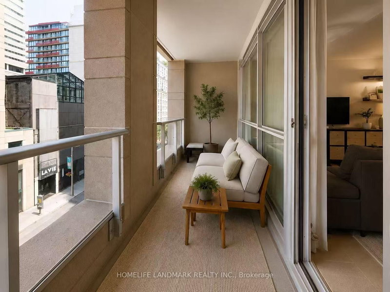418 - 199 RICHMOND Street W