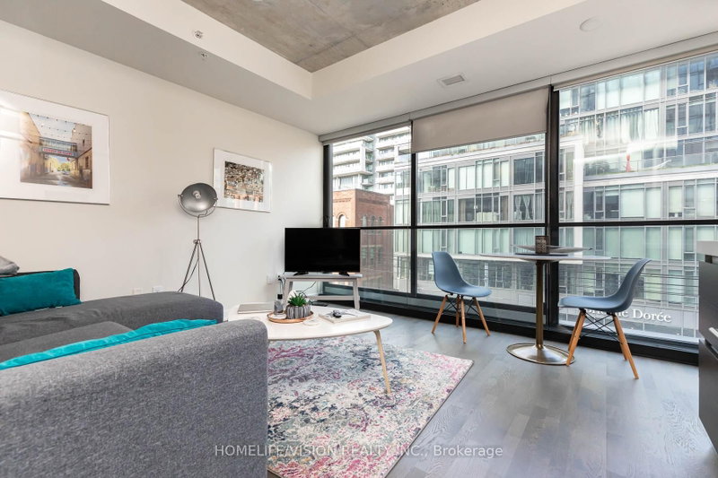 323 - 629 King Street W