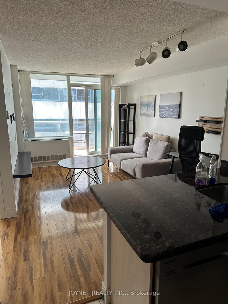 3010 - 4968 Yonge Street