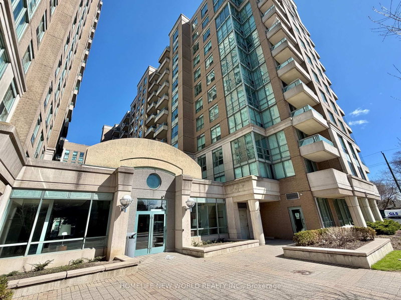 303 - 39 Pemberton Avenue