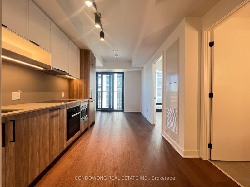 1112 - 91 Montclair Avenue