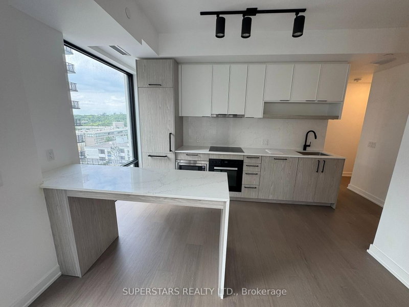1125 - 89 Montclair Avenue