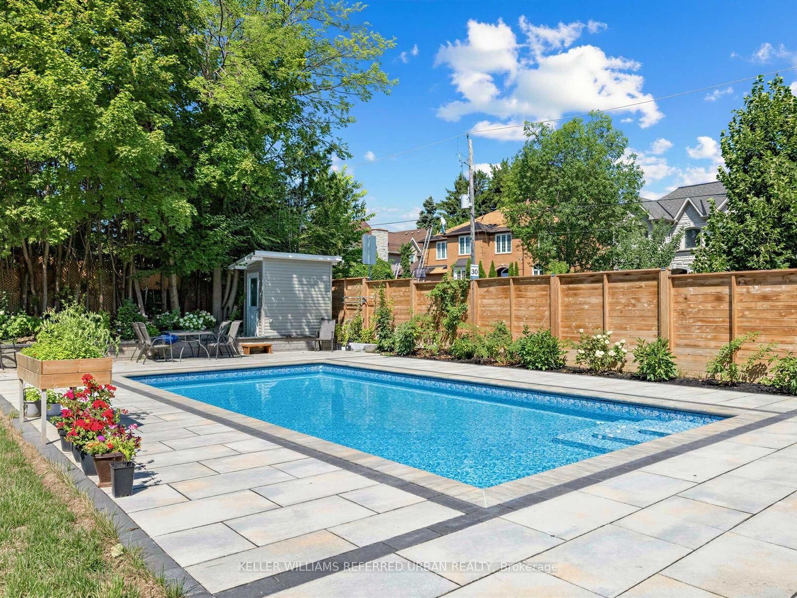 35 Lloydminster Crescent • Toronto, ON photo 50