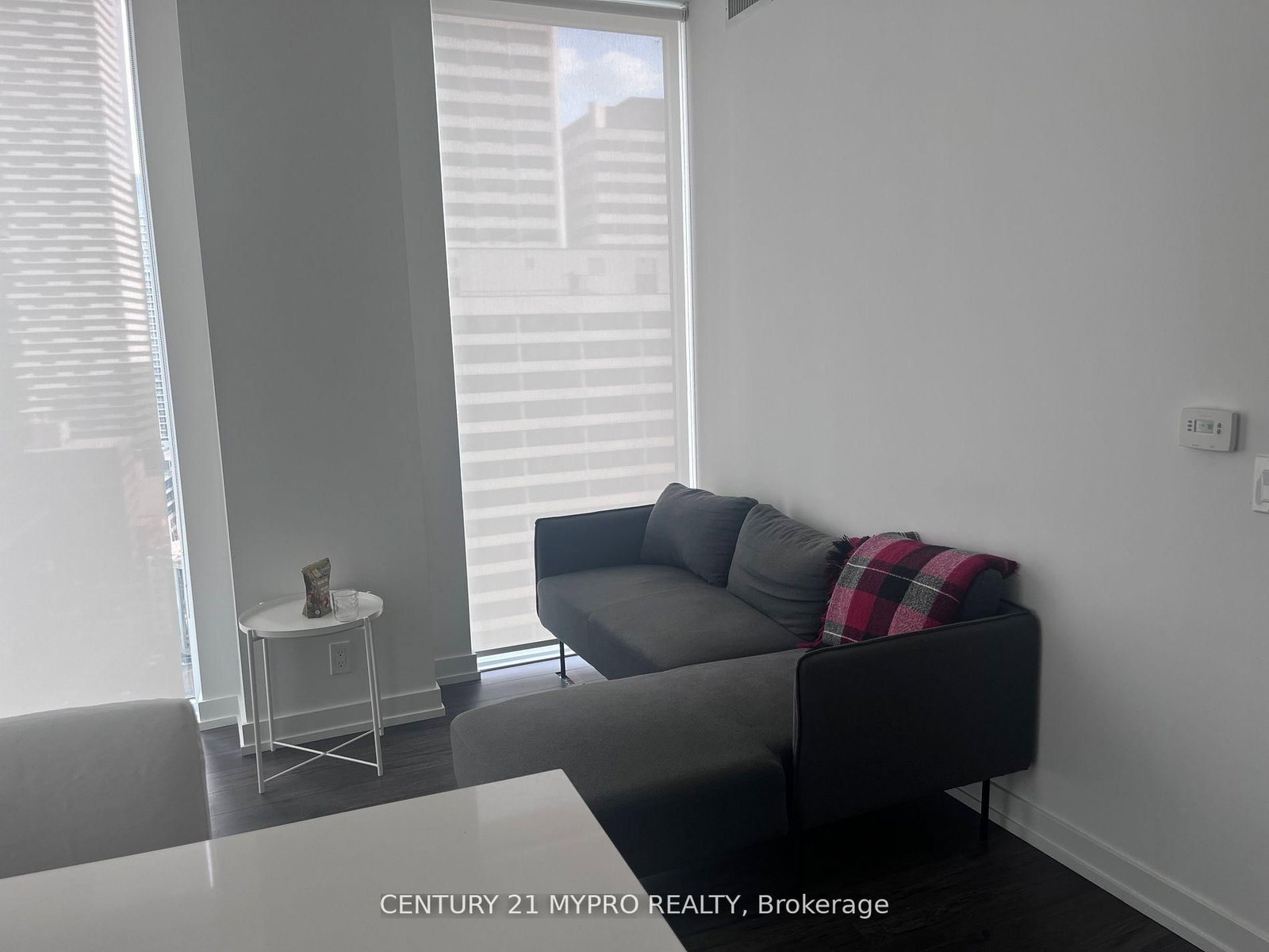 33 Helendale Avenue • #1306 • Toronto, ON photo 10