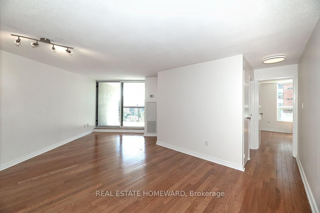 77 Maitland Place • #1219 • Toronto, ON photo 14