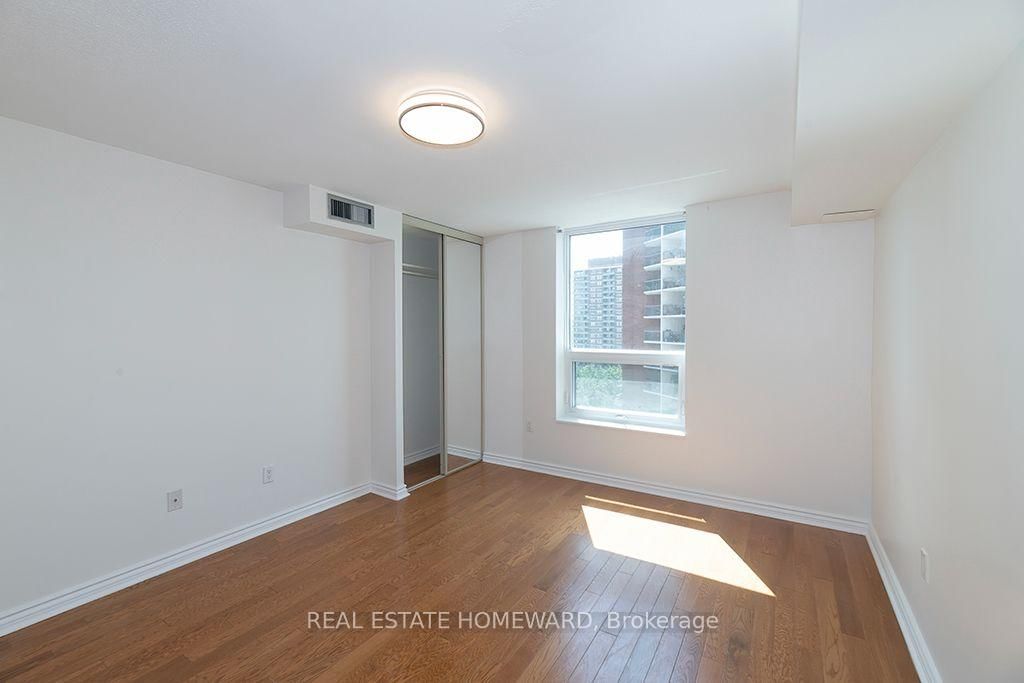 77 Maitland Place • #1219 • Toronto, ON photo 20