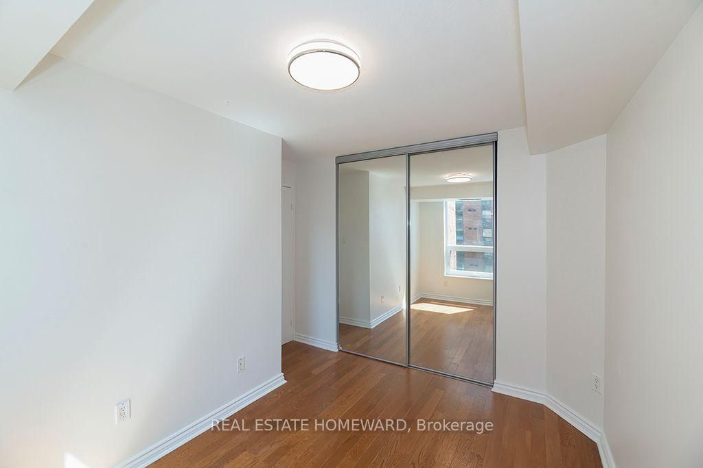 77 Maitland Place • #1219 • Toronto, ON photo 23