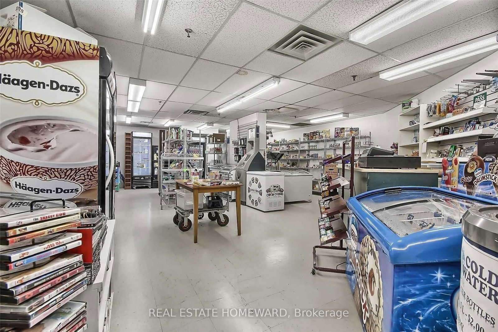77 Maitland Place • #1219 • Toronto, ON photo 36