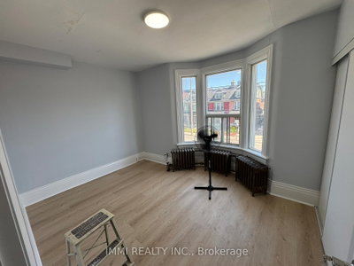 Semi-Detached House for lease at 201-618 Bathurst Street, Toronto, Ontario, M5S 2R1 - Palmerston-Little Italy - MLS: C13648456