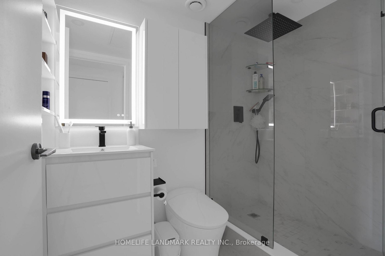 14 York Street • #5207 • Toronto, ON photo 10