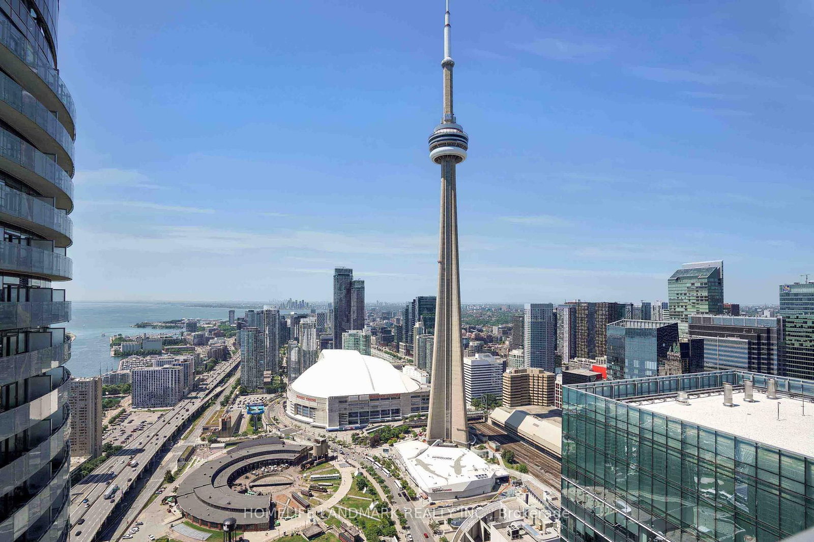 14 York Street • #5207 • Toronto, ON photo 13