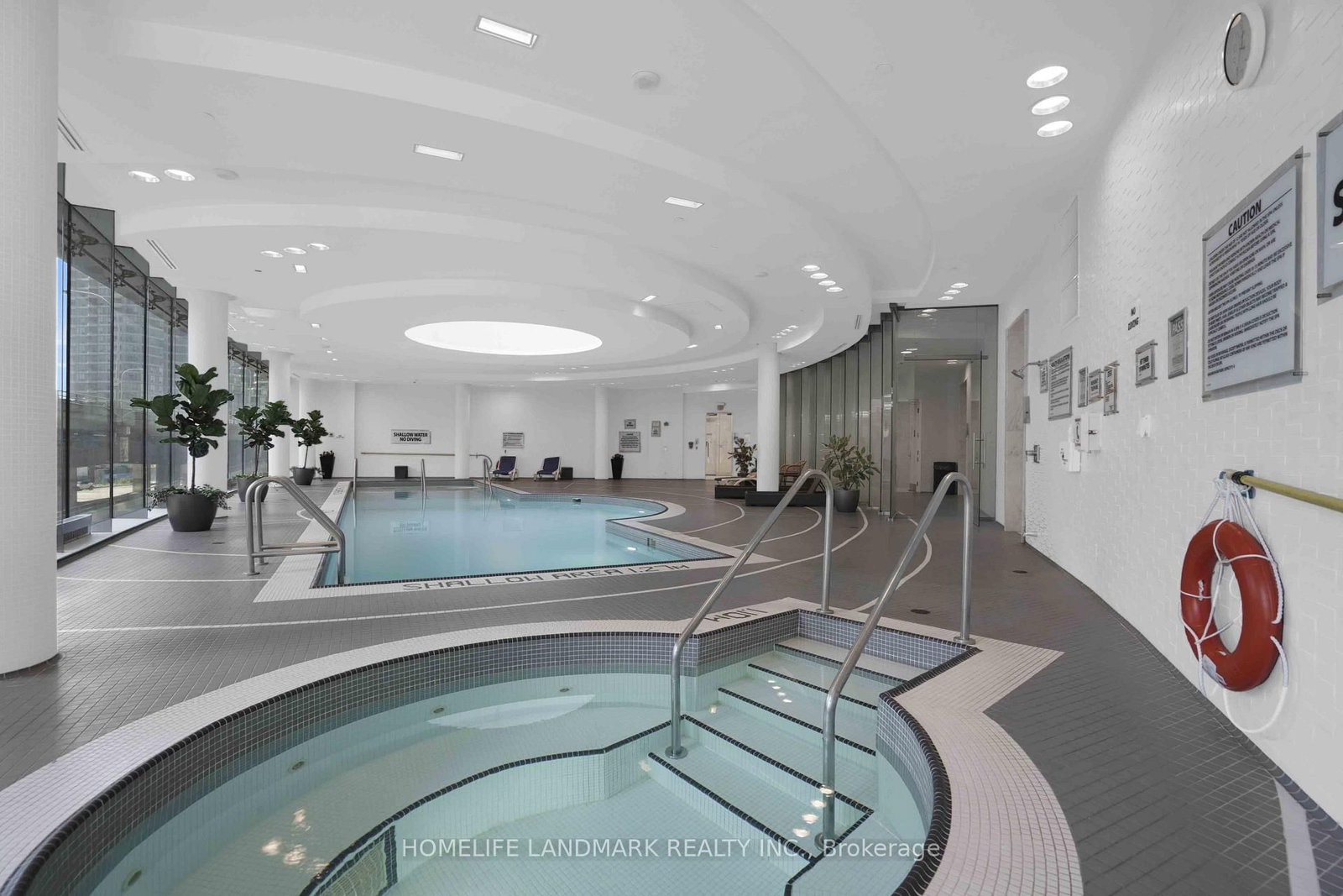 14 York Street • #5207 • Toronto, ON photo 24