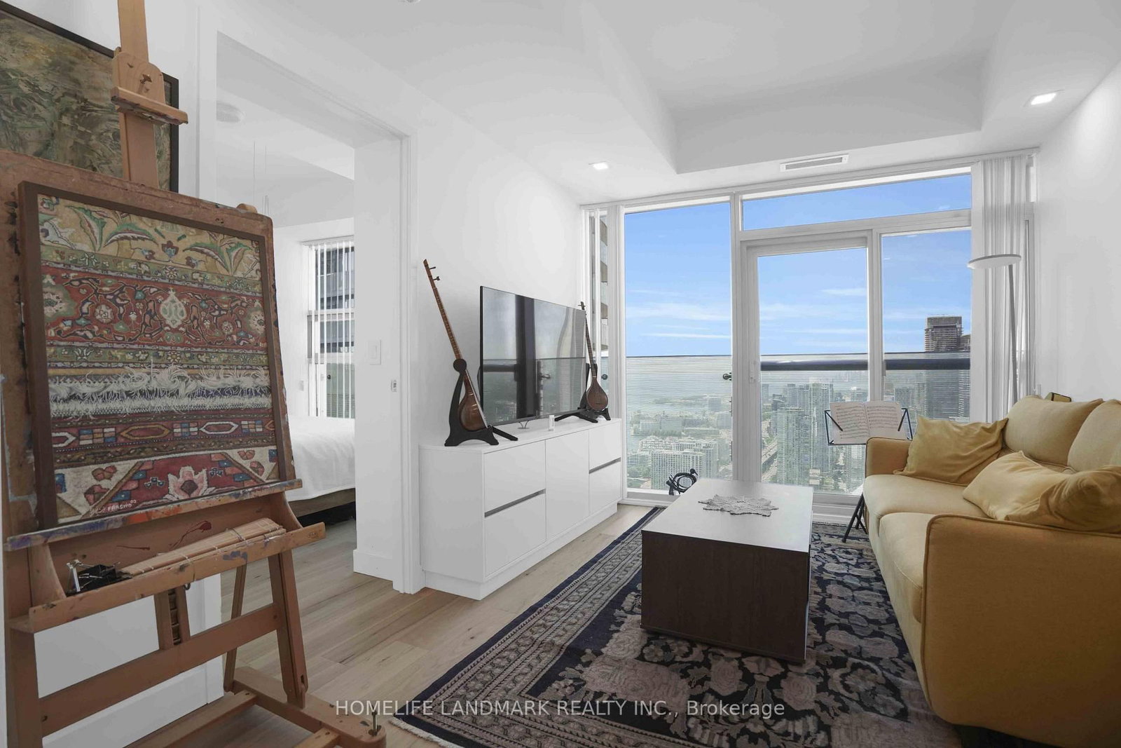 14 York Street • #5207 • Toronto, ON photo 5