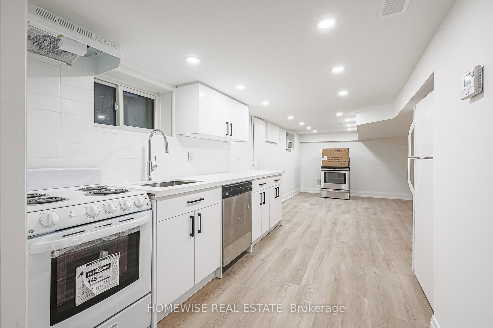 Lower - 81 Shields Avenue, Toronto 4