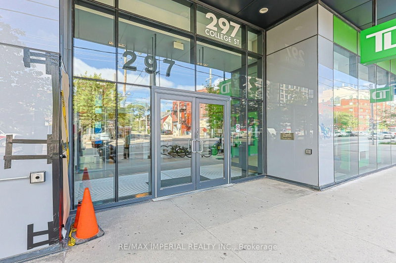 603 - 297 College Street