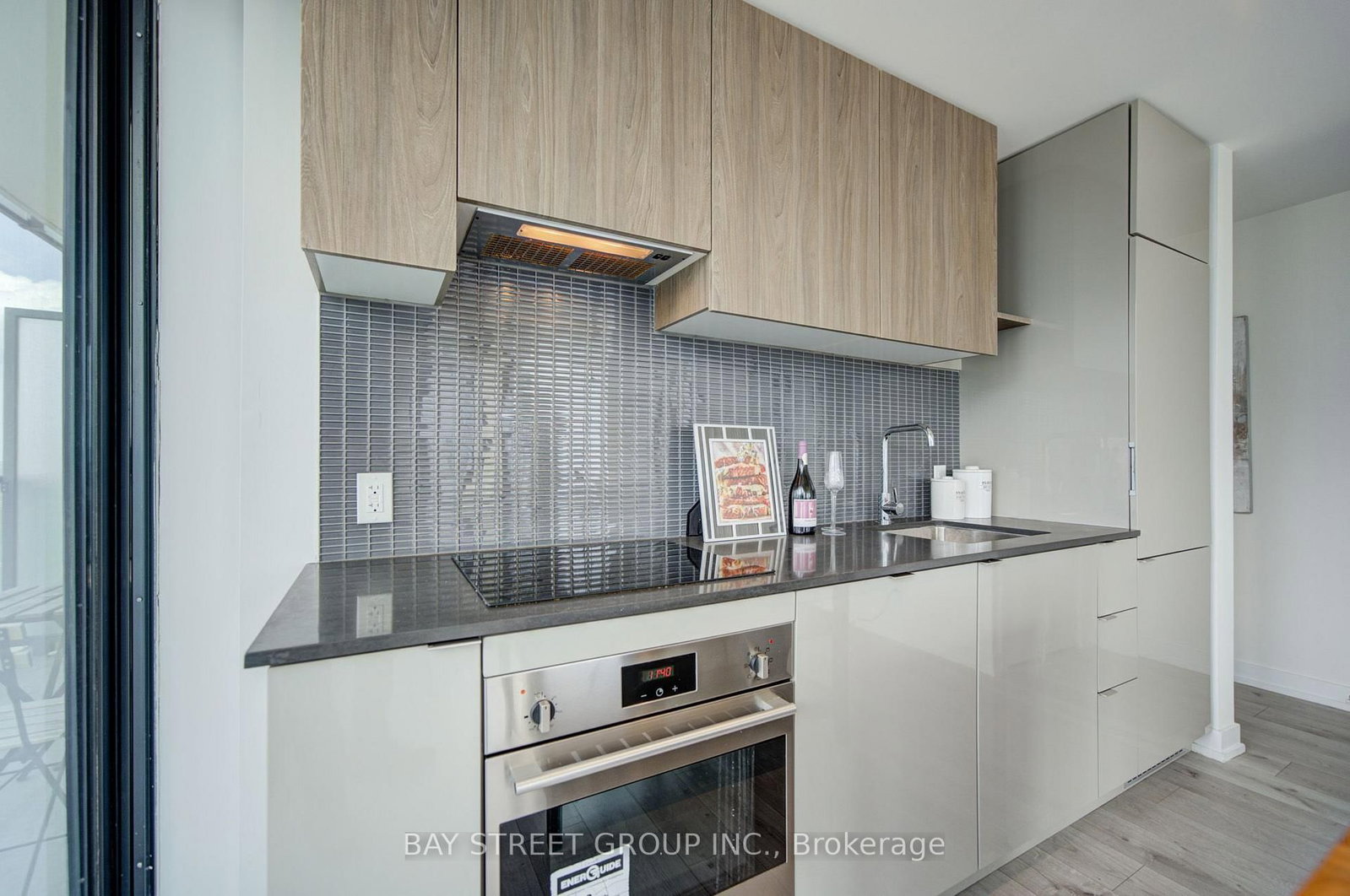 161 Roehampton Avenue • #3303 • Toronto, ON photo 12