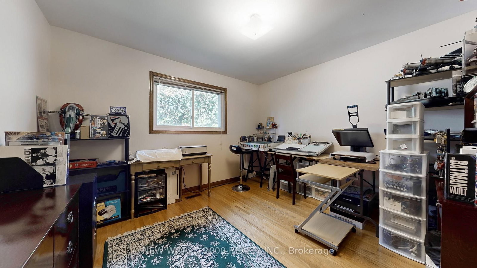 17 Squirewood Road • Toronto, ON photo 23