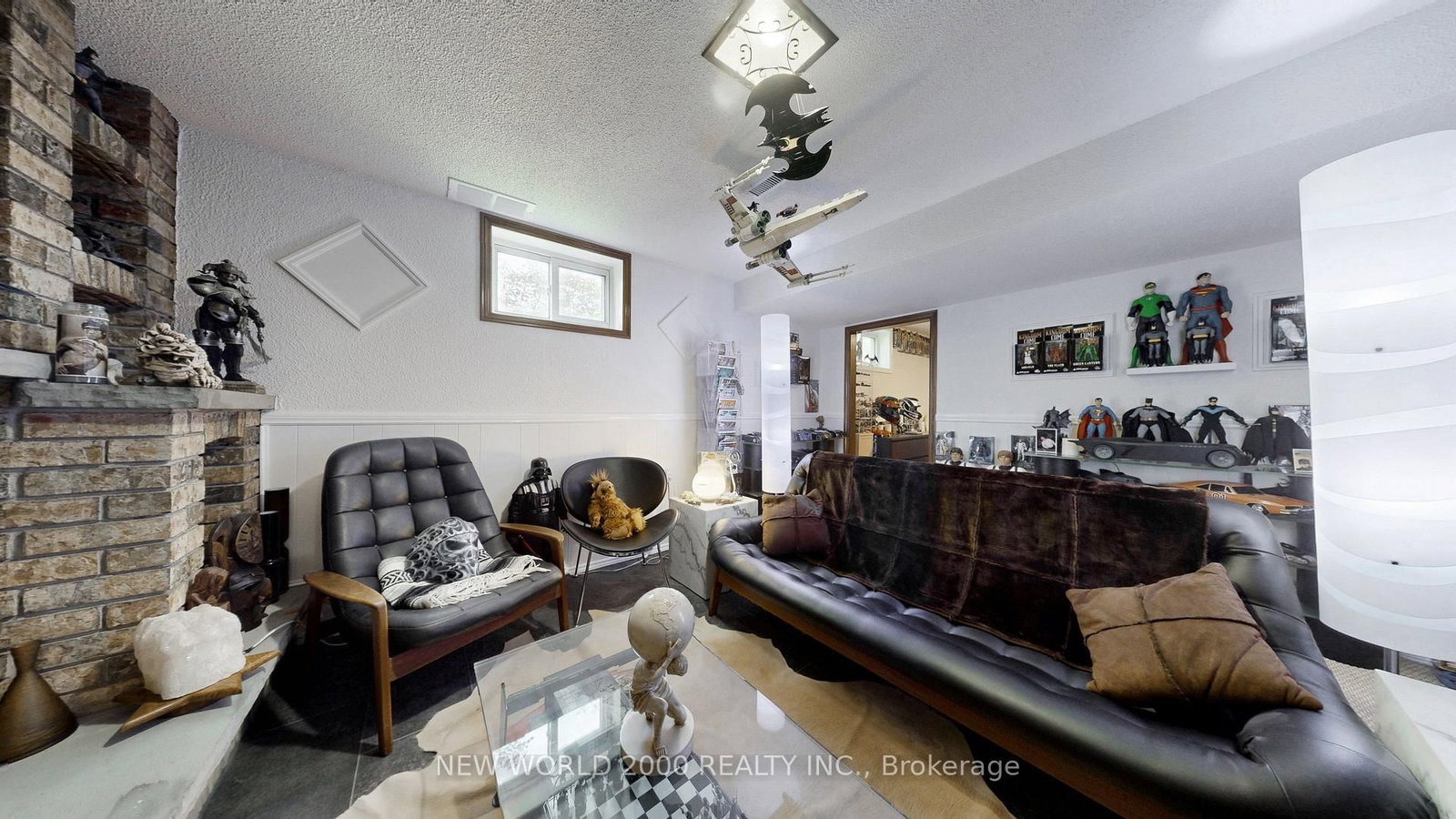 17 Squirewood Road • Toronto, ON photo 33
