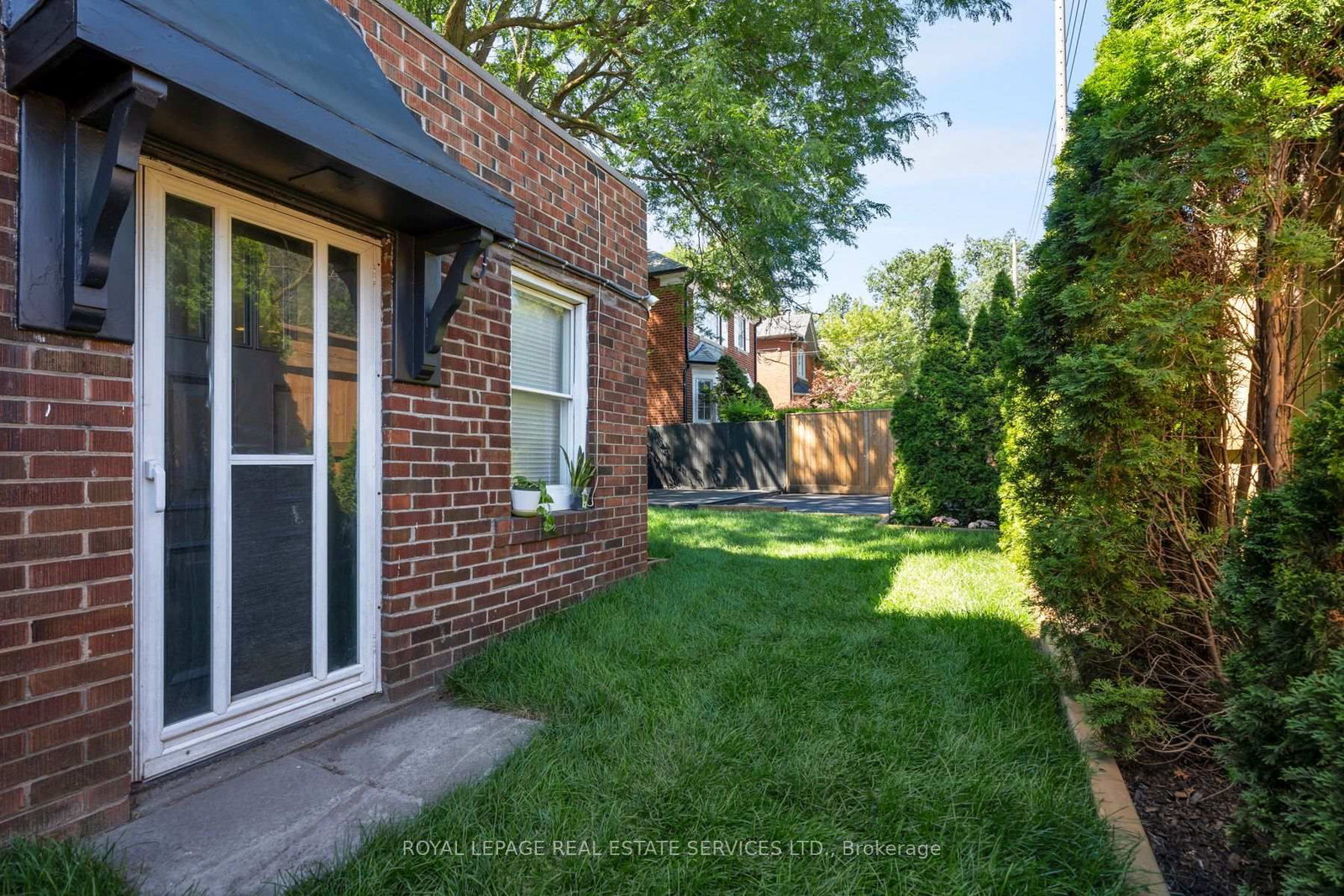 Listing Image 45
