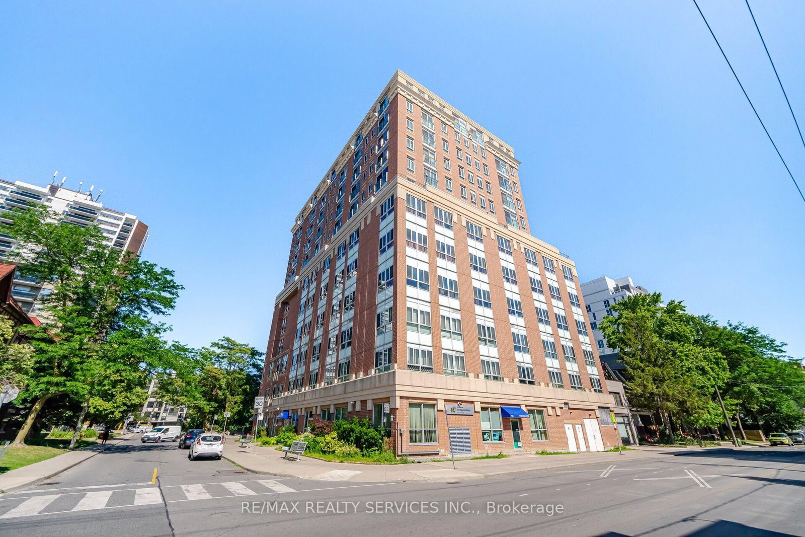 15 Maplewood Avenue • #310 • Toronto, ON photo 14