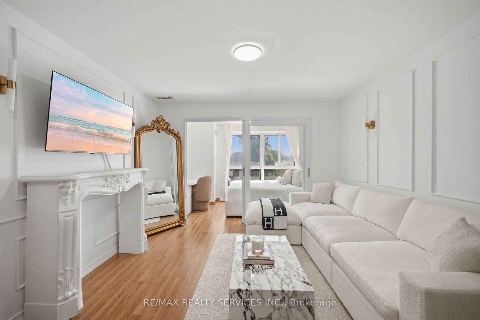 15 Maplewood Avenue • #310 • Toronto, ON photo 2