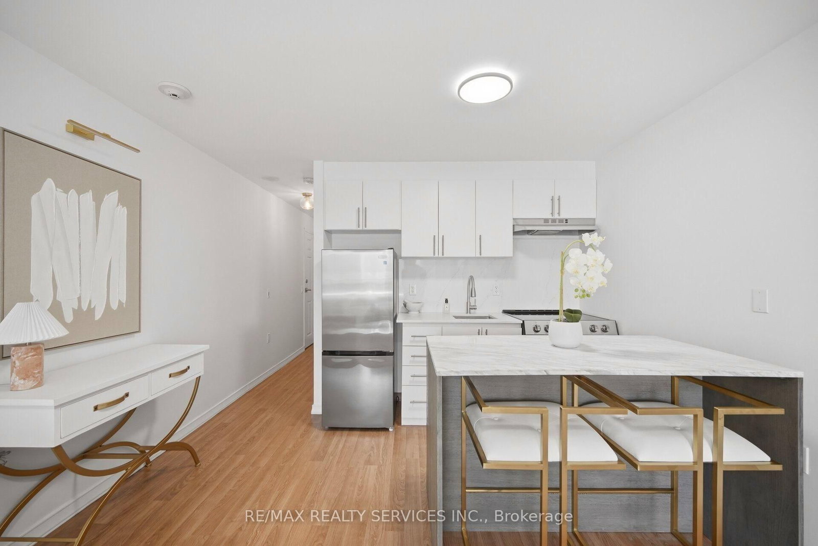 15 Maplewood Avenue • #310 • Toronto, ON photo 4