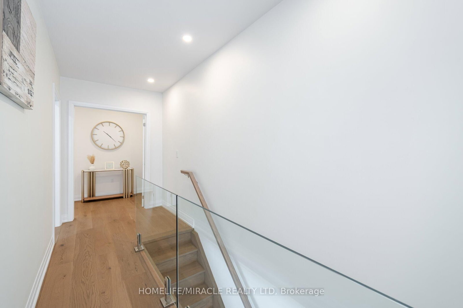 388 Oakwood Avenue • Toronto, ON photo 21
