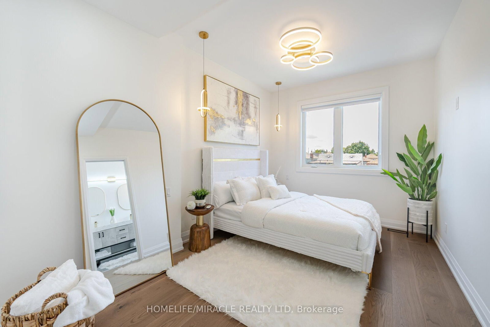 388 Oakwood Avenue • Toronto, ON photo 23