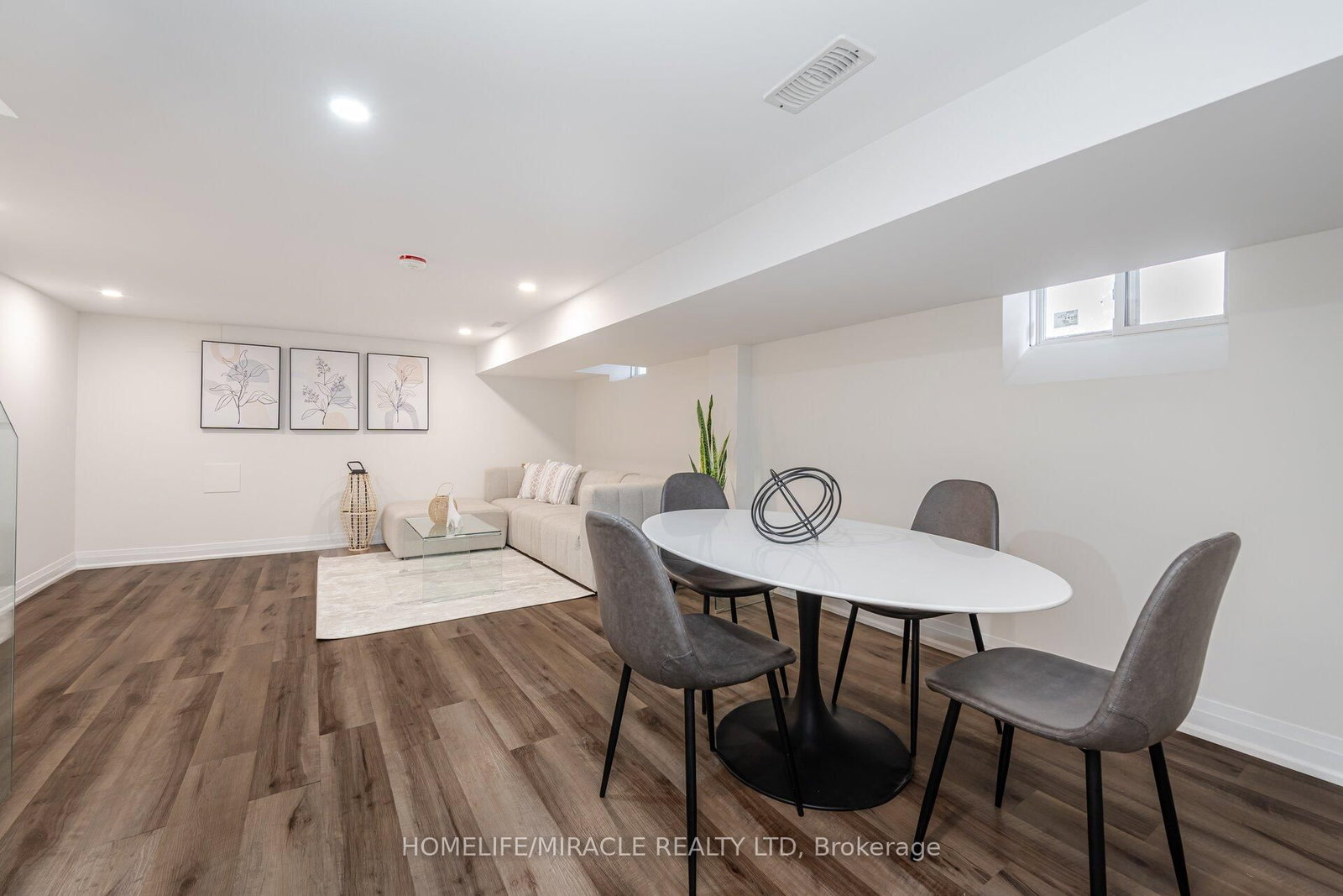 388 Oakwood Avenue • Toronto, ON photo 40