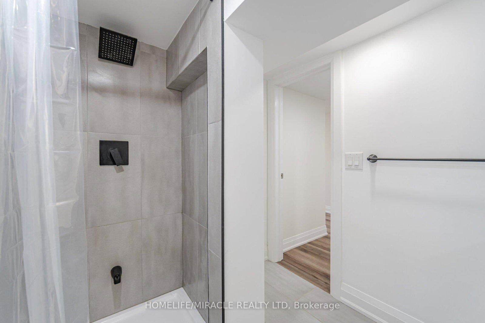 388 Oakwood Avenue • Toronto, ON photo 47