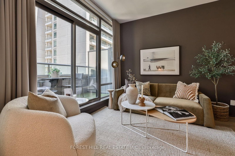 512 - 21 Scollard Street
