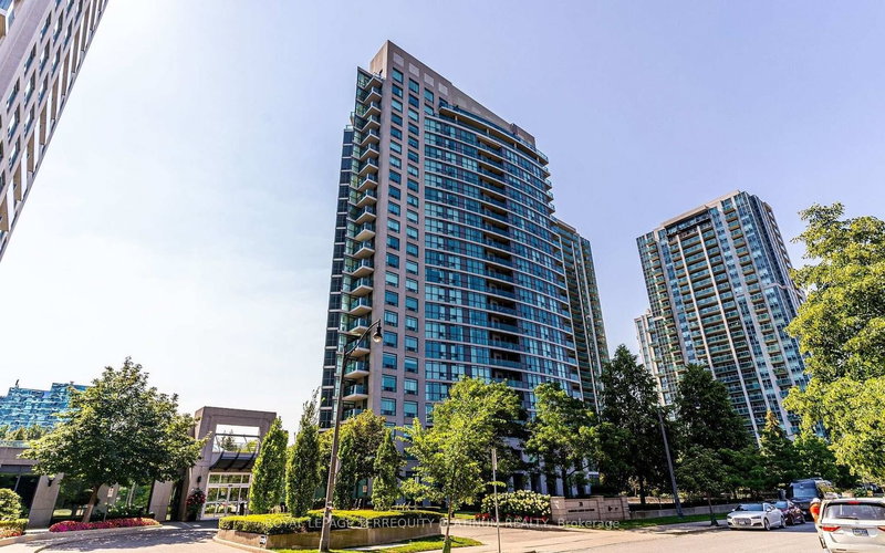 1812 - 28 Harrison Garden Boulevard
