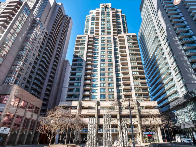 2306 - 750 Bay Street