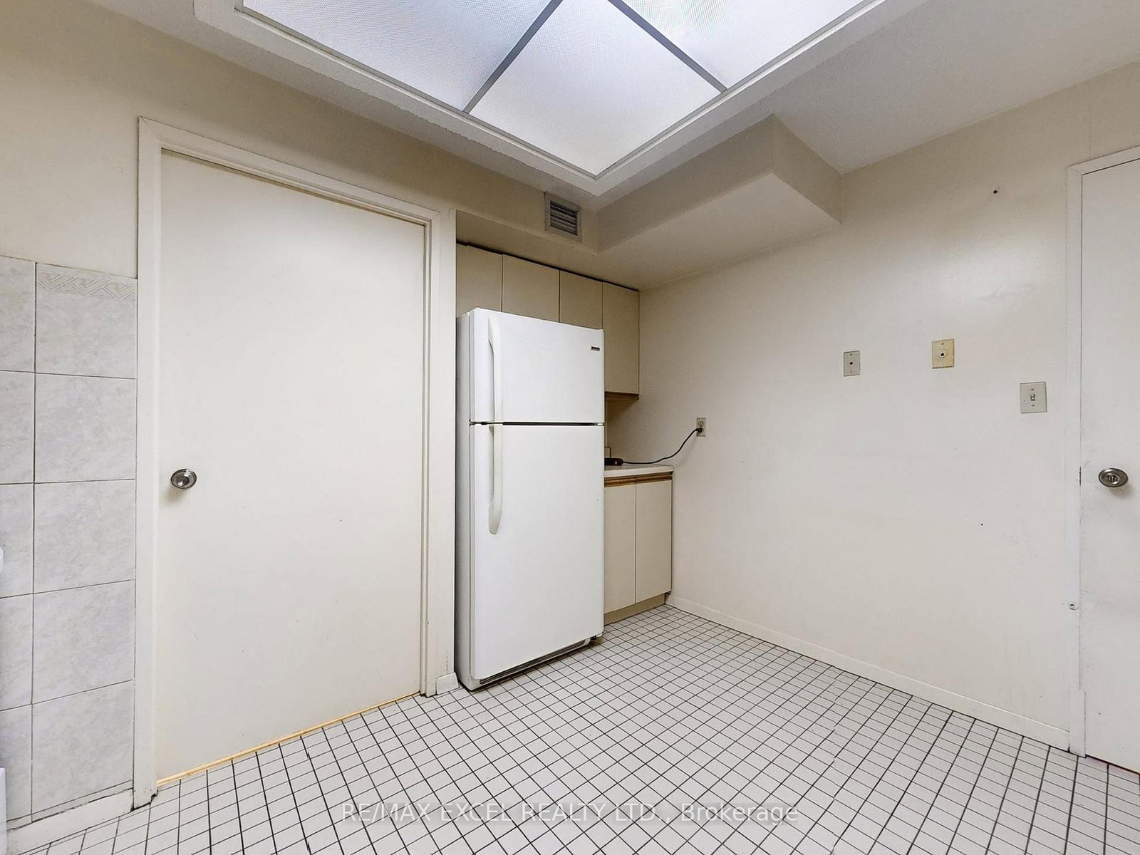 188 Spadina Avenue • #406 • Toronto, ON photo 10