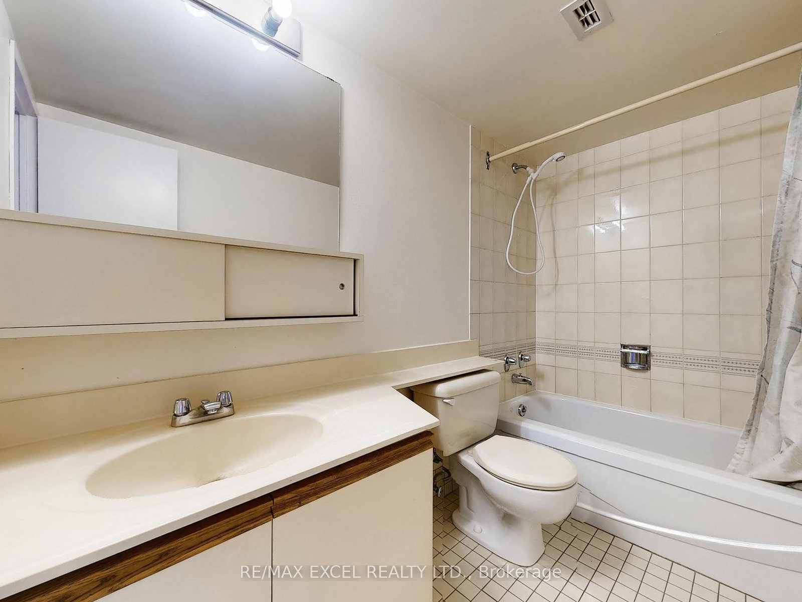 188 Spadina Avenue • #406 • Toronto, ON photo 14