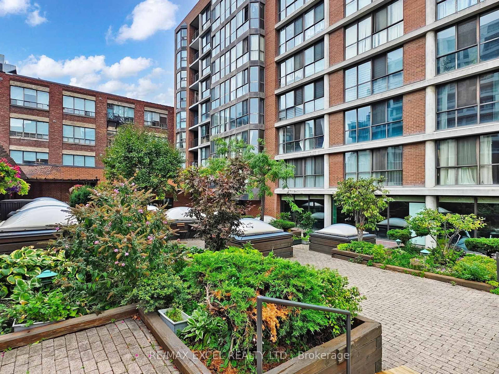 188 Spadina Avenue • #406 • Toronto, ON photo 35