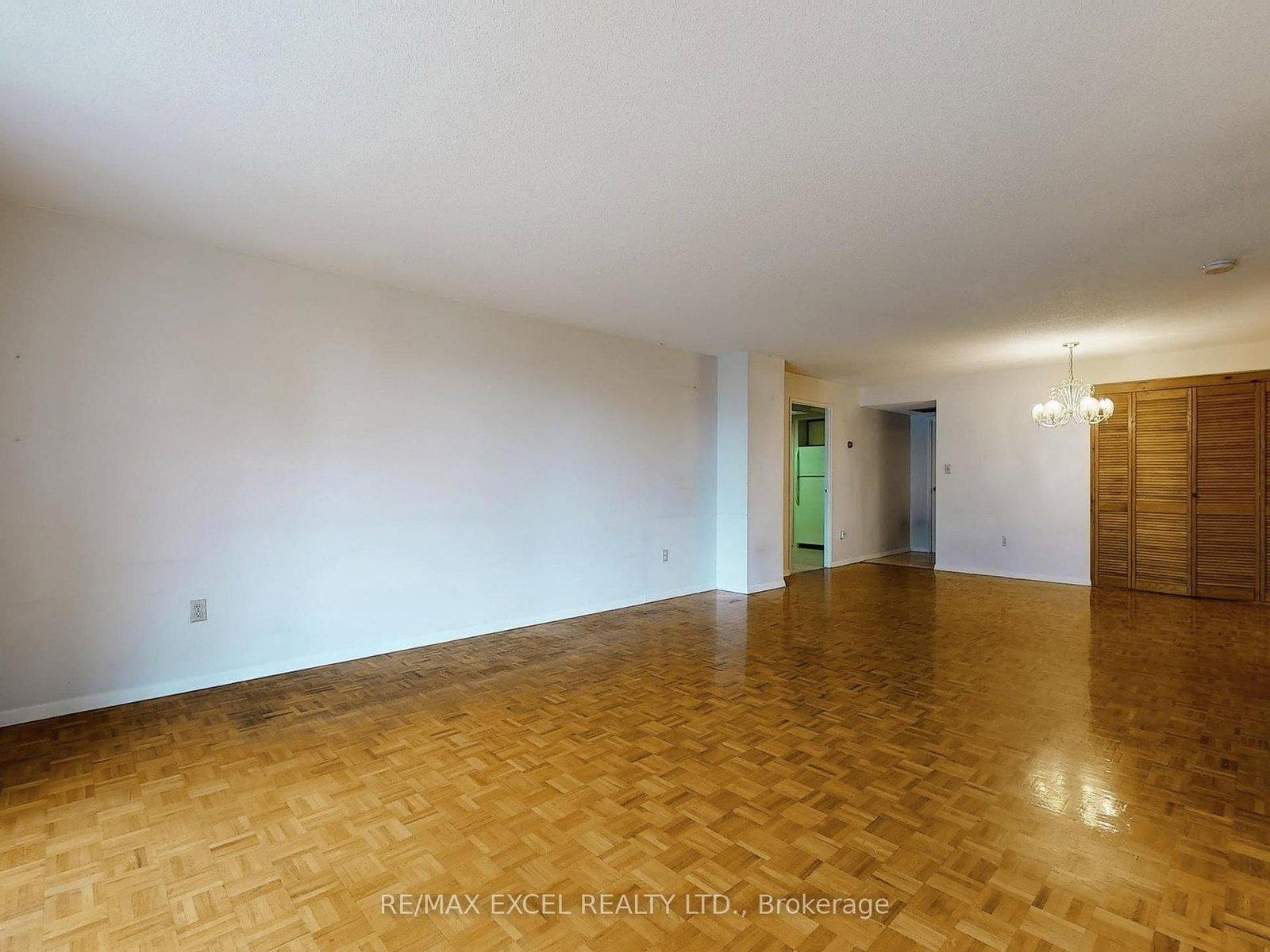 188 Spadina Avenue • #406 • Toronto, ON photo 6