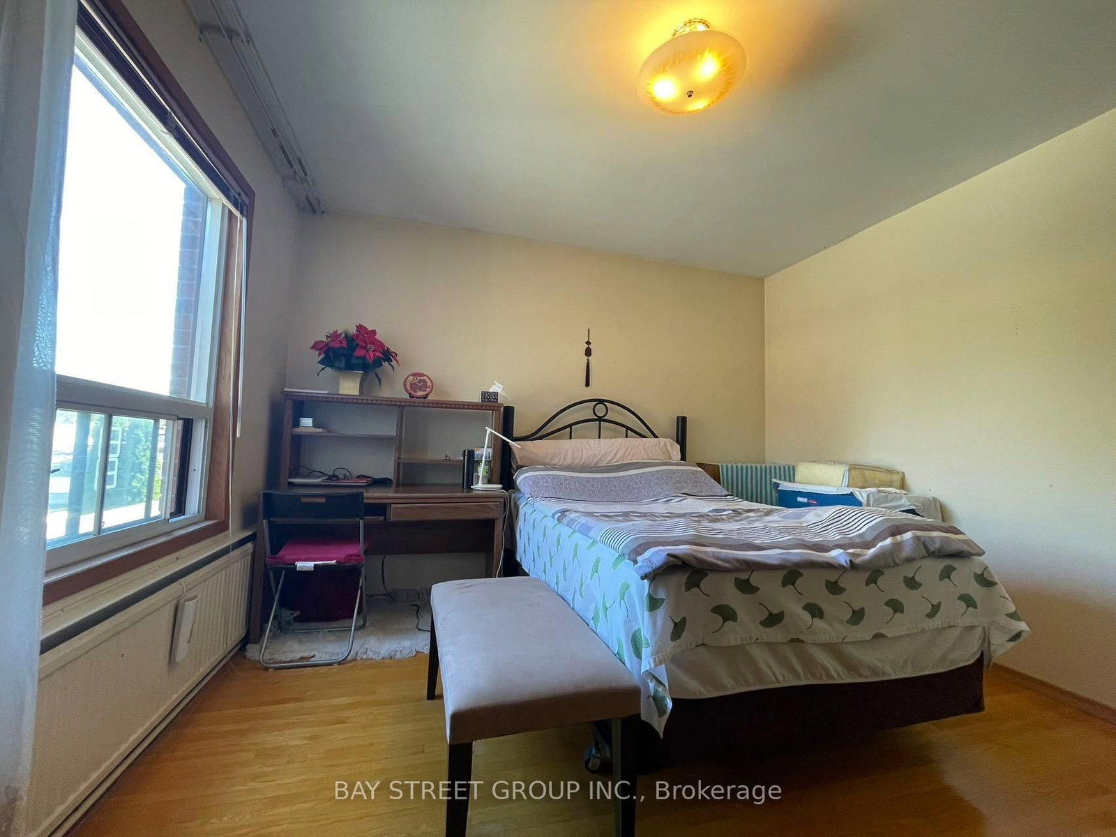 543 Crawford Street • Toronto, ON photo 10